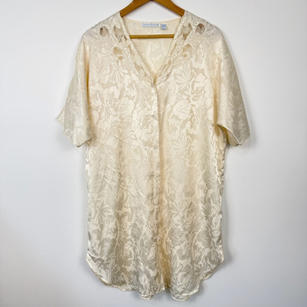 Vintage Erika Taylor Nightshirt Nightgown Womens Large Cream Floral Satin